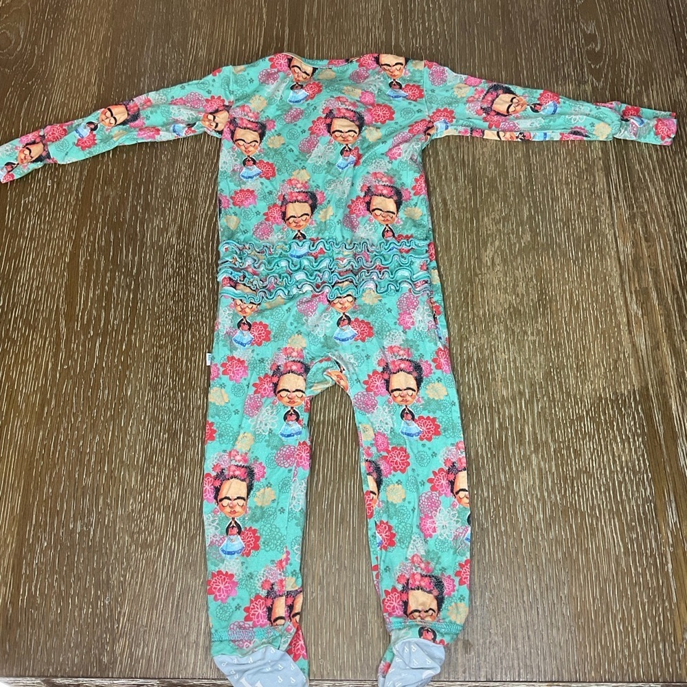 Posh Peanut Frida Onesie 12-18 Months Footie PJS